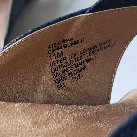 Cliffs Women's Bumble Thong Sandals Navy Size 11 - Picture 5 of 6